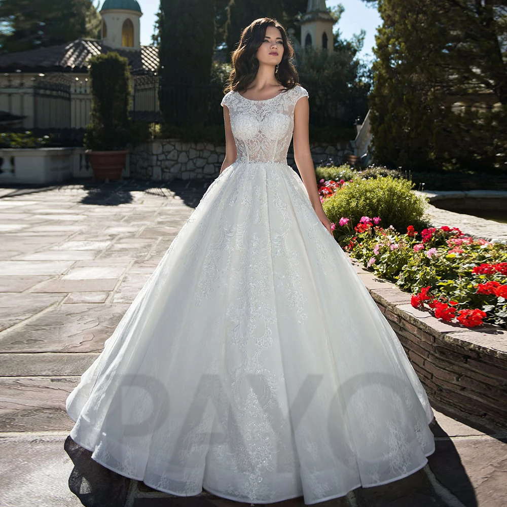 Luxury Wedding Dress Crystal Exquisite Appliques Beading Sleeveless Buttons Lace Up Princess Glitter Vestido De Novia Women
Luxury Wedding Dress Crystal Exquisite Appliques Beading Sleeveless Buttons Lace Up Princess Glitter Vestido De Novia Women