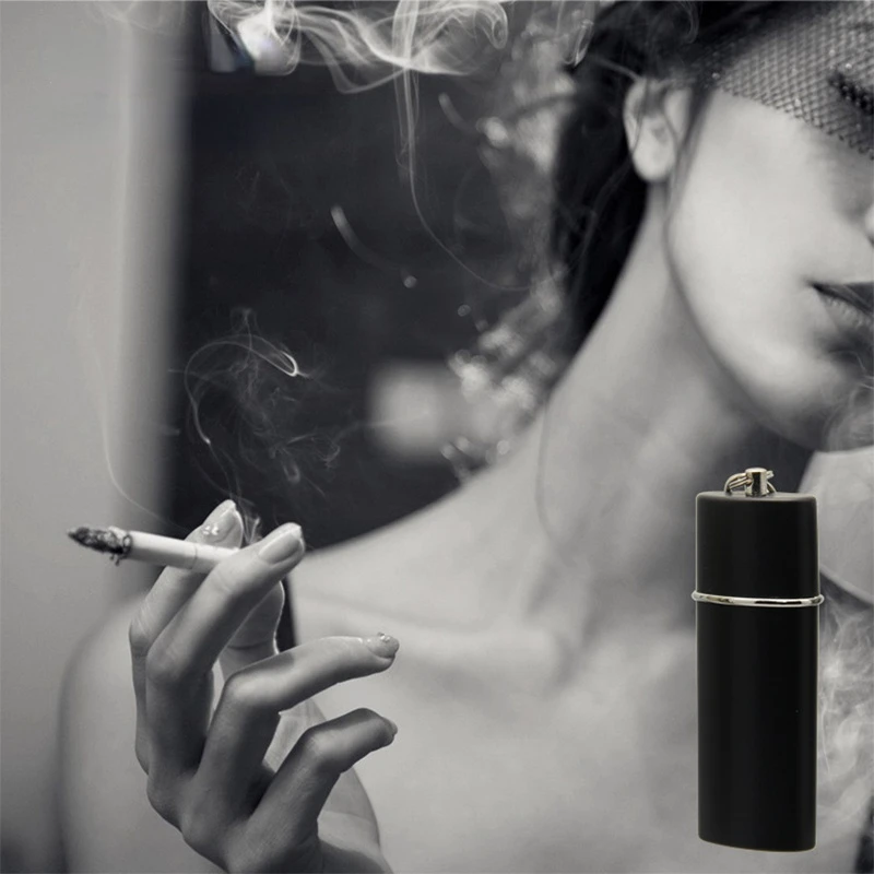 Creative Pocket Ashtray Zinc Alloy Portable Mini Ashtray Outdoor Travel New Fashion Environmental Protection Smoking Accessories
Creative Pocket Ashtray Zinc Alloy Portable Mini Ashtray Outdoor Travel New Fashion Environmental Protection Smoking Accessories