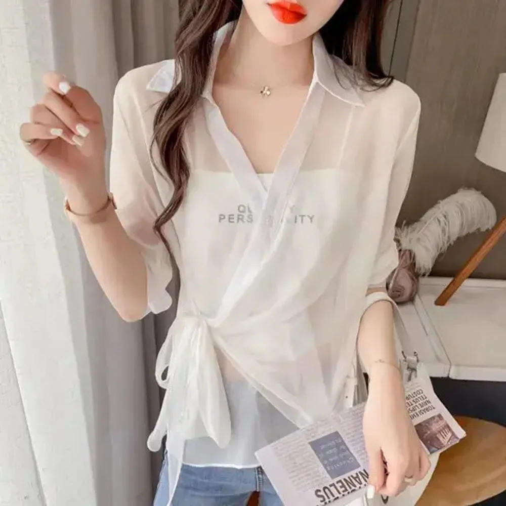 Fashion Woman Blouses 2022 V-neck Tie Up Perspective Shirts Women Office Lady Blouse Tops OL Women Summer Blouses Chiffon Shirts
Fashion Woman Blouses 2022 V-neck Tie Up Perspective Shirts Women Office Lady Blouse Tops OL Women Summer Blouses Chiffon Shirts
