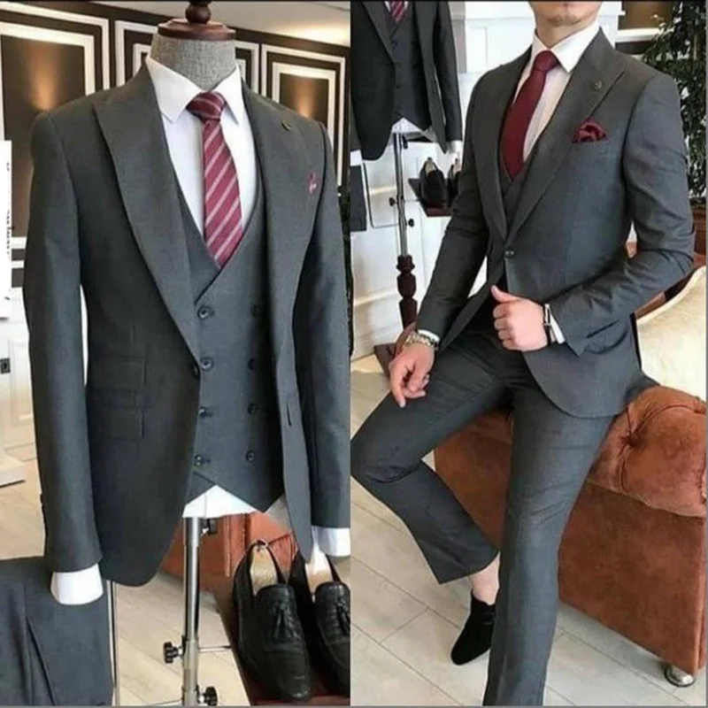 New Arrival 3 Pieces Business Men Suits 2022 Slim Fit Peak Lapel One Button Tailor Made Terno Masculino (Jacket+Pants+Vest)
New Arrival 3 Pieces Business Men Suits 2022 Slim Fit Peak Lapel One Button Tailor Made Terno Masculino (Jacket+Pants+Vest)