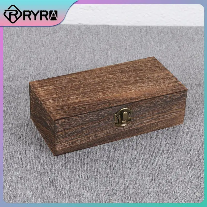 Small Size Retro Jewelry Box Healthy And Environmentally Friendly Storage Hand Decoration Wooden Box Adopting A Retro Style
Small Size Retro Jewelry Box Healthy And Environmentally Friendly Storage Hand Decoration Wooden Box Adopting A Retro Style