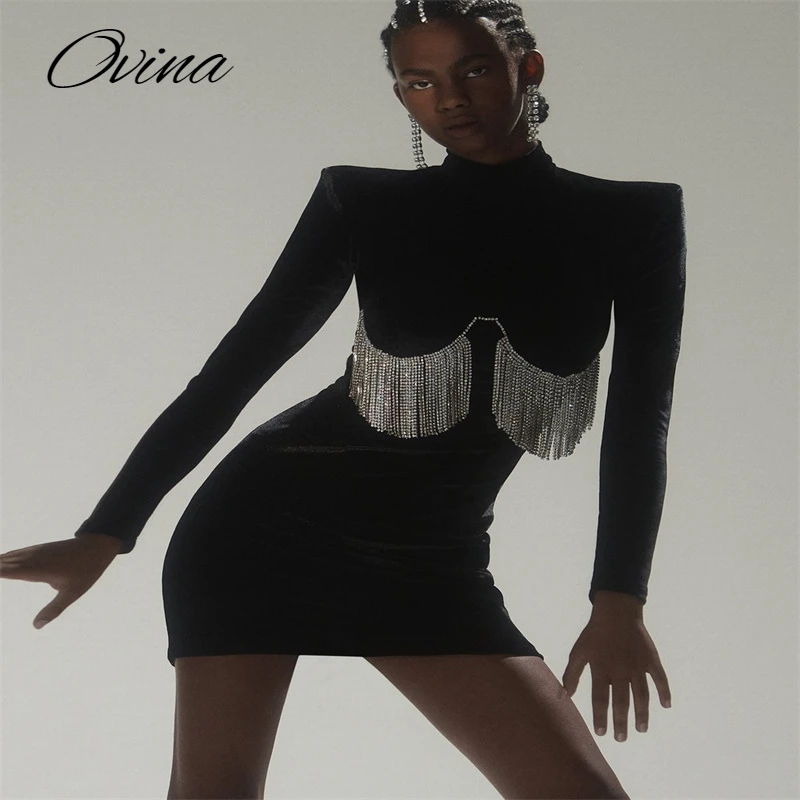 Black Velvet Mini Skirt Shiny Crystal Tassel Design High-end Women's Long-sleeved Stand-up Collar Tight-style Short Party Dres
Black Velvet Mini Skirt Shiny Crystal Tassel Design High-end Women's Long-sleeved Stand-up Collar Tight-style Short Party Dres