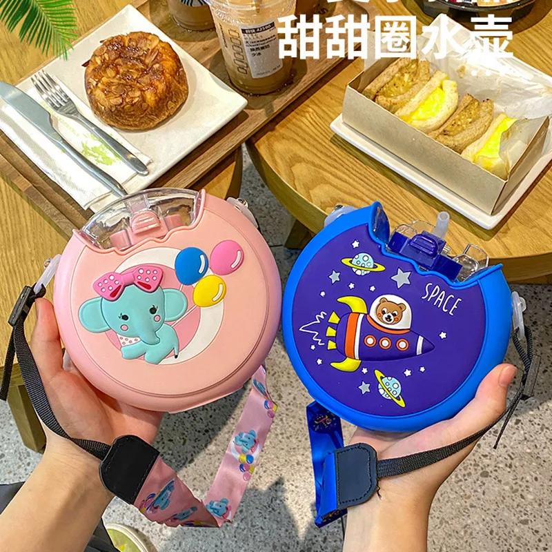 New Cartoon Cute Donut Shape Water Bottle Dinosaur Pattern Water Cup Portable Leakproof Children Kettle with Straw 380ML
New Cartoon Cute Donut Shape Water Bottle Dinosaur Pattern Water Cup Portable Leakproof Children Kettle with Straw 380ML