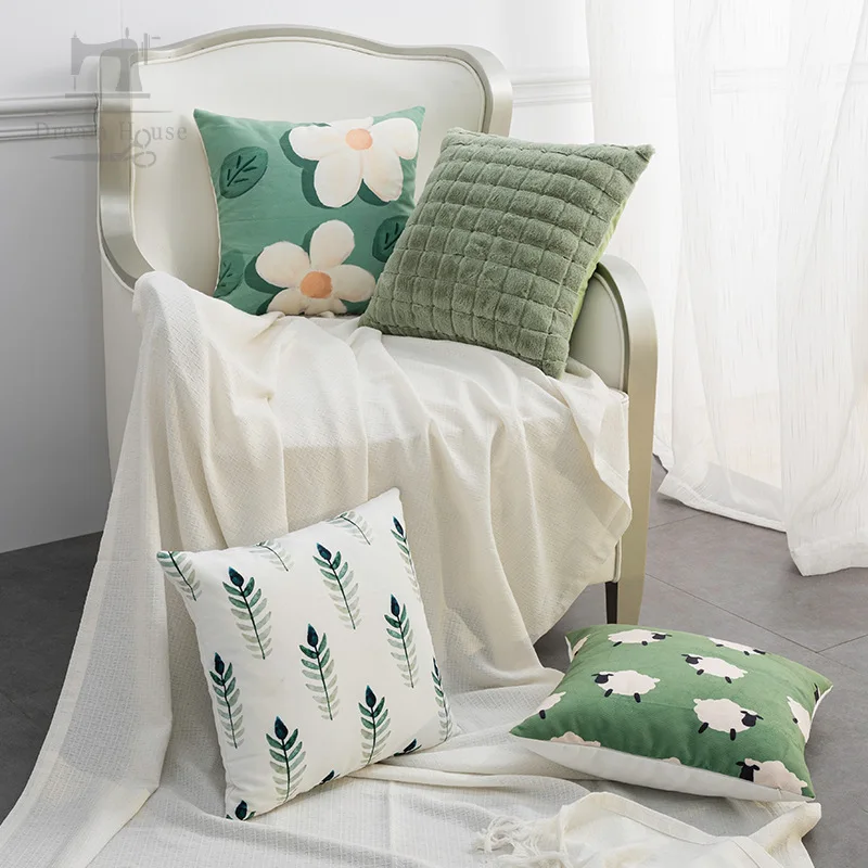 Nordic Ins Plush Pillow Living Room Sofa Model Room Cushion Pastoral Flower Printed Pillow Pillowcase
Nordic Ins Plush Pillow Living Room Sofa Model Room Cushion Pastoral Flower Printed Pillow Pillowcase