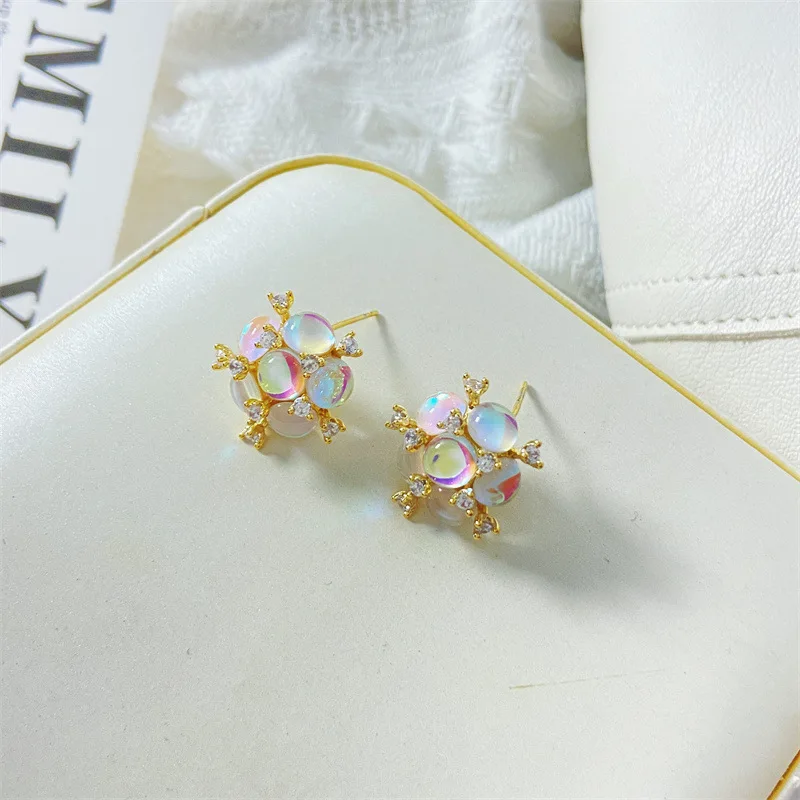 2022 New Ins Simple Transparent Colorful Flower Earrings Small Fashion Fresh Temperament Lady Earrings Wholesale
2022 New Ins Simple Transparent Colorful Flower Earrings Small Fashion Fresh Temperament Lady Earrings Wholesale