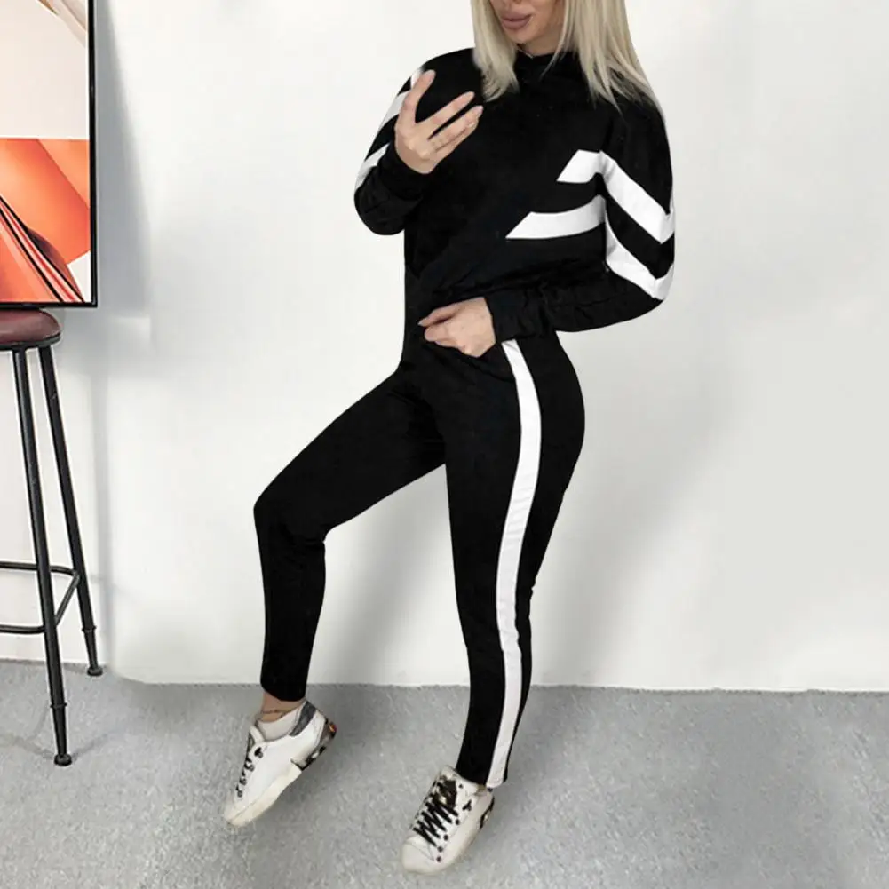 Ladies Womenswear Sports Set Autunm Winter Long Sleeve Top+Pants Trouser 2 Piece Tracksuit Female Clothes Casual Outfits
Ladies Womenswear Sports Set Autunm Winter Long Sleeve Top+Pants Trouser 2 Piece Tracksuit Female Clothes Casual Outfits