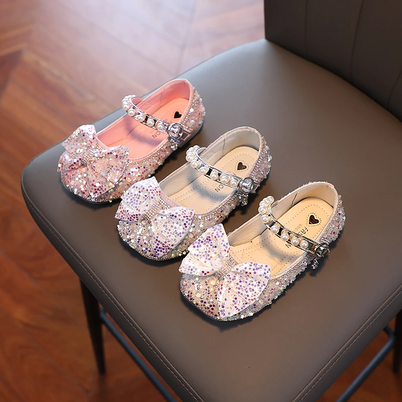Toddler Girls Princess Shoes Butterfly Leather Shoes Kids Sequins Mary Janes Shoes Flats Party Dance Shoes Autumn Spring 6-12Y
Toddler Girls Princess Shoes Butterfly Leather Shoes Kids Sequins Mary Janes Shoes Flats Party Dance Shoes Autumn Spring 6-12Y