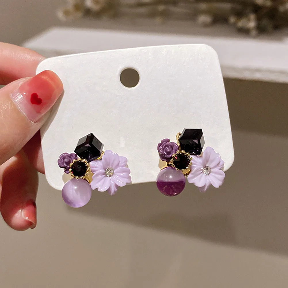 Fashion Purple Crystal Flower Earrings for Women Retro Elegant Geometric Stud Earrings Female Party Wedding Jewelry Gift
Fashion Purple Crystal Flower Earrings for Women Retro Elegant Geometric Stud Earrings Female Party Wedding Jewelry Gift