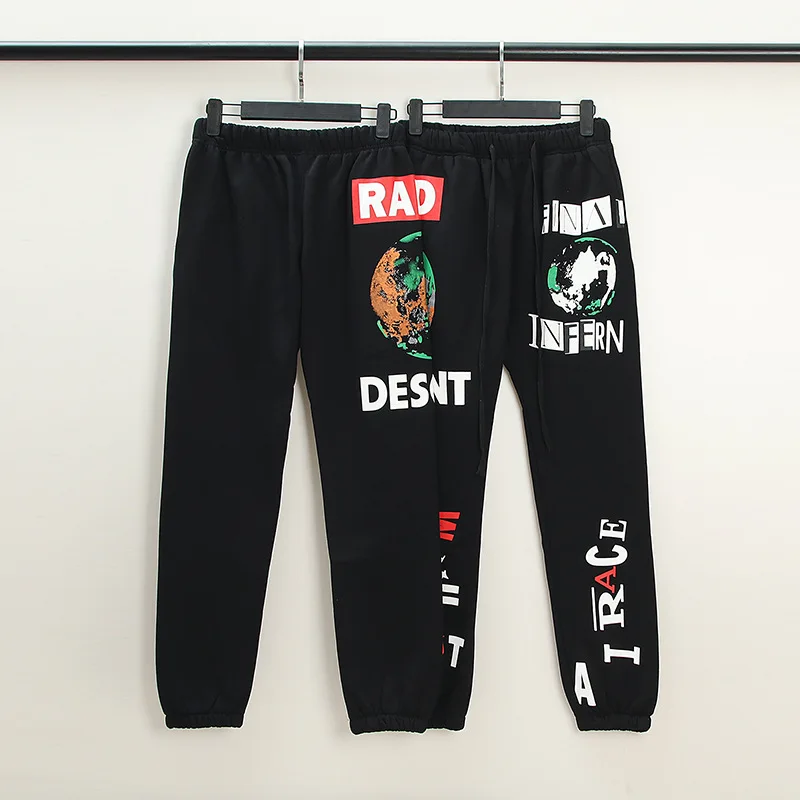 2022 high-quality fleece trousers Japan Harajuku letter globe print ladies men's jogging pants hip-hop streetwear track pants
2022 high-quality fleece trousers Japan Harajuku letter globe print ladies men's jogging pants hip-hop streetwear track pants