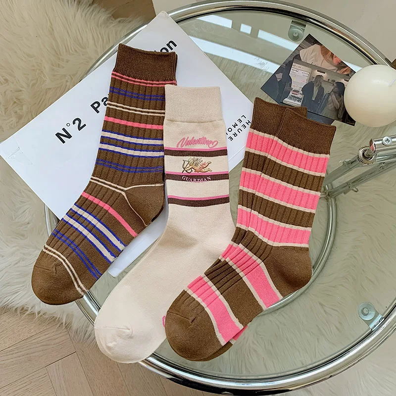 Retro Stripe Women Socks Korean Style Trendy Cotton Sock Woman Brown Pink Long Girl Sock Spring Autumn Casual Soft Sports Sock
Retro Stripe Women Socks Korean Style Trendy Cotton Sock Woman Brown Pink Long Girl Sock Spring Autumn Casual Soft Sports Sock