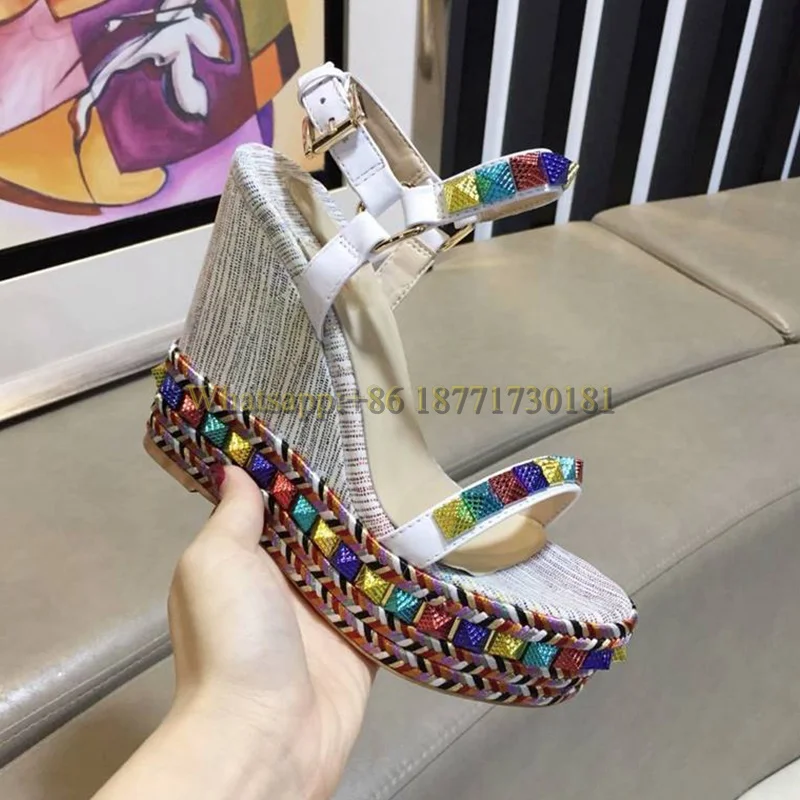 Multi-Color Rivets Braided Wedge Platform Sandals 2022 Open Toe Spikes Plaited Studded Pumps Gladiator Sandal Party Dress Shoes
Multi-Color Rivets Braided Wedge Platform Sandals 2022 Open Toe Spikes Plaited Studded Pumps Gladiator Sandal Party Dress Shoes