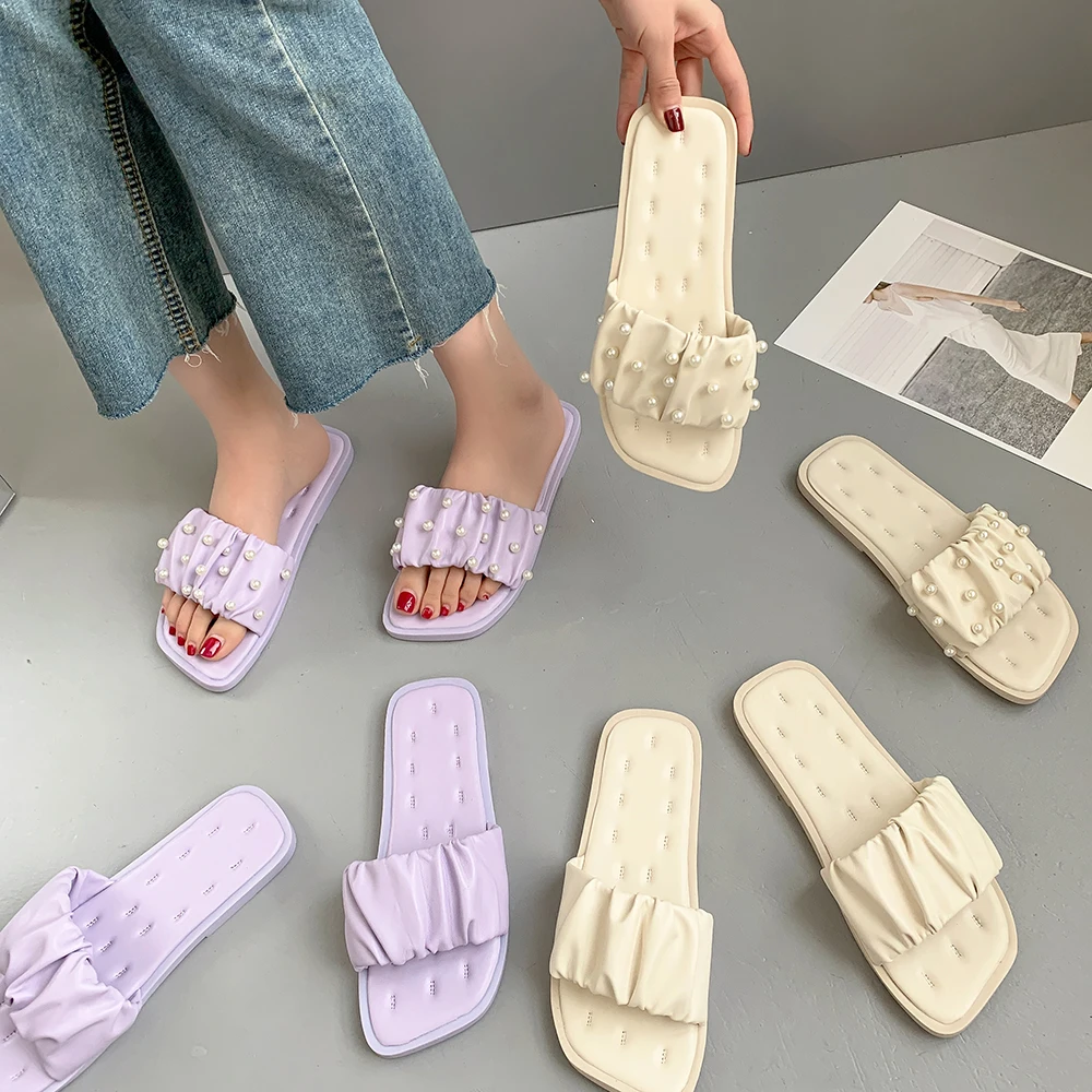 Шлепанцы Wom женские резиновые, мягкие тапочки на плоской подошве, со складками, из искусственной кожи, с бусинами, сланцы, лето 2022
Шлепанцы Wom женские резиновые, мягкие тапочки на плоской подошве, со складками, из искусственной кожи, с бусинами, сланцы, лето 2022