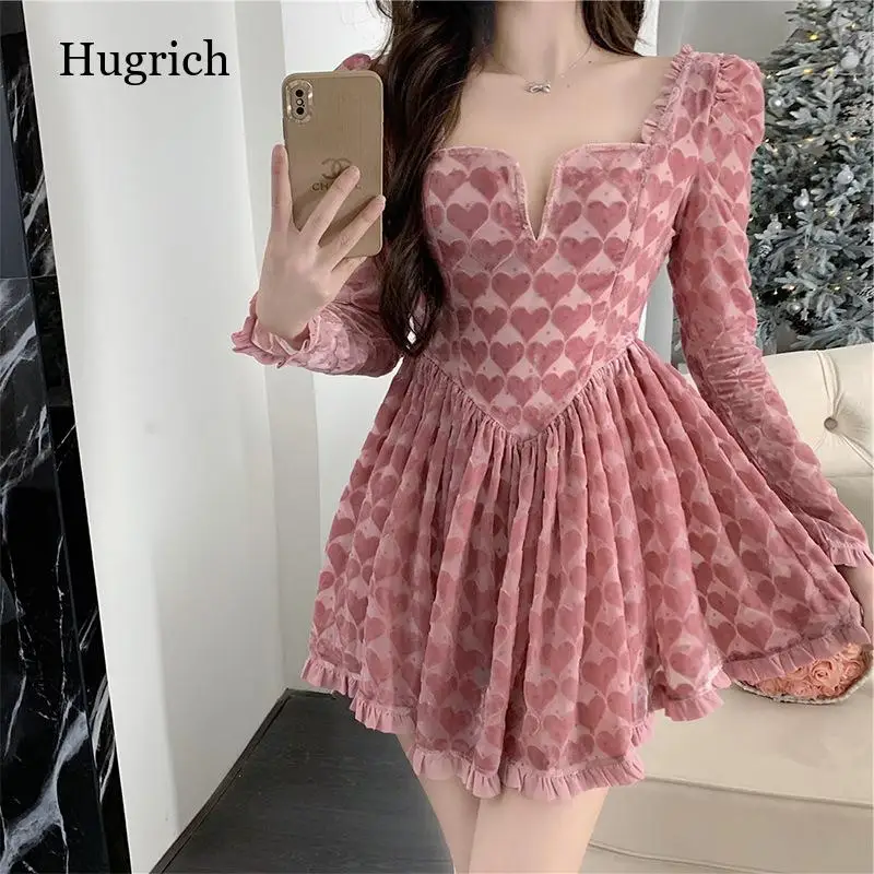 2022 Spring Large Size Velvet Heart Mini Dress for Women Slim Waist Cute Sweet Dress 
2022 Spring Large Size Velvet Heart Mini Dress for Women Slim Waist Cute Sweet Dress
