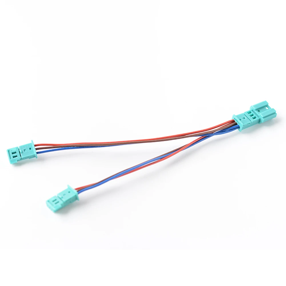 1 PC Car Y-adapter Cable 3 Pin 19cm For Vechicles With A Cupholder LED For BMW 3 4 M3 M4 Series F30 F31 F32 F33 F34 F36 F80 F82
1 PC Car Y-adapter Cable 3 Pin 19cm For Vechicles With A Cupholder LED For BMW 3 4 M3 M4 Series F30 F31 F32 F33 F34 F36 F80 F82