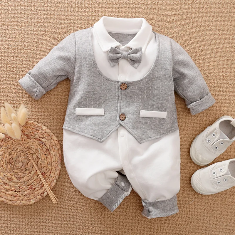 Gentleman Baby Costume With Necktie 2022 cotton Baby Boy Rompers Male Newborn Overalls for Kids Baby Boy Gentelman Clothes
Gentleman Baby Costume With Necktie 2022 cotton Baby Boy Rompers Male Newborn Overalls for Kids Baby Boy Gentelman Clothes