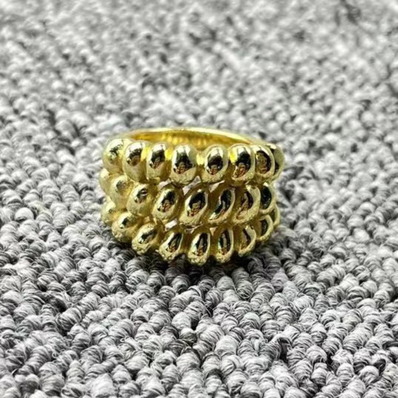 Best selling European and American high-quality fashion electroplating 925 silver 14K exquisite luxury lady ring party gift
Best selling European and American high-quality fashion electroplating 925 silver 14K exquisite luxury lady ring party gift