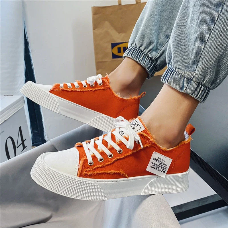Canvas Shoes Korean Style Casual Shoes Fashionable, Breathable Versatile Students' Low Top White Board Shoes Men's Shoes
Canvas Shoes Korean Style Casual Shoes Fashionable, Breathable Versatile Students' Low Top White Board Shoes Men's Shoes