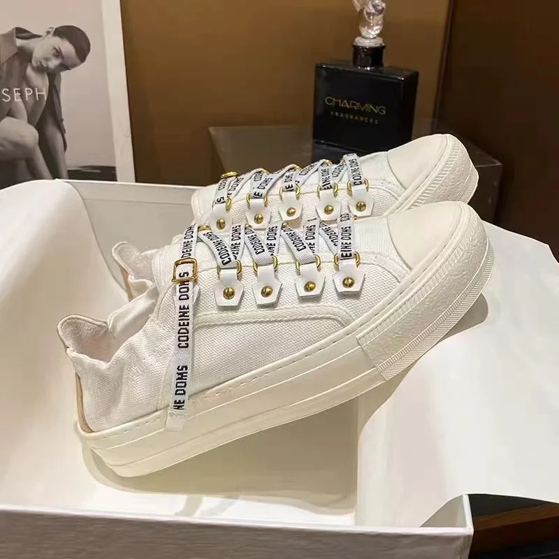 Men Women Canvas Lettering lace-up Leisure Sports Shoes Luxury Small White Shoes Brand DesignerPlatform Shoes Casual Sneakers
Men Women Canvas Lettering lace-up Leisure Sports Shoes Luxury Small White Shoes Brand DesignerPlatform Shoes Casual Sneakers