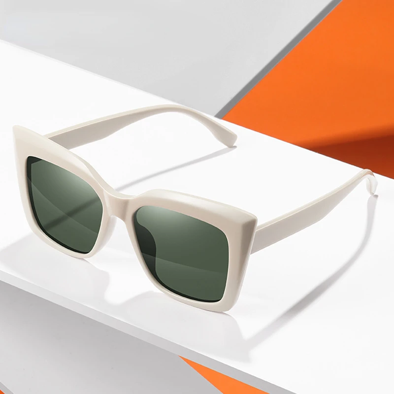 Women Oversized Cat Eye Sunglasses New Fashion Brand Design Fashion Cateye Sunglasses Female Luxury Black Shades UV400 2021
Women Oversized Cat Eye Sunglasses New Fashion Brand Design Fashion Cateye Sunglasses Female Luxury Black Shades UV400 2021