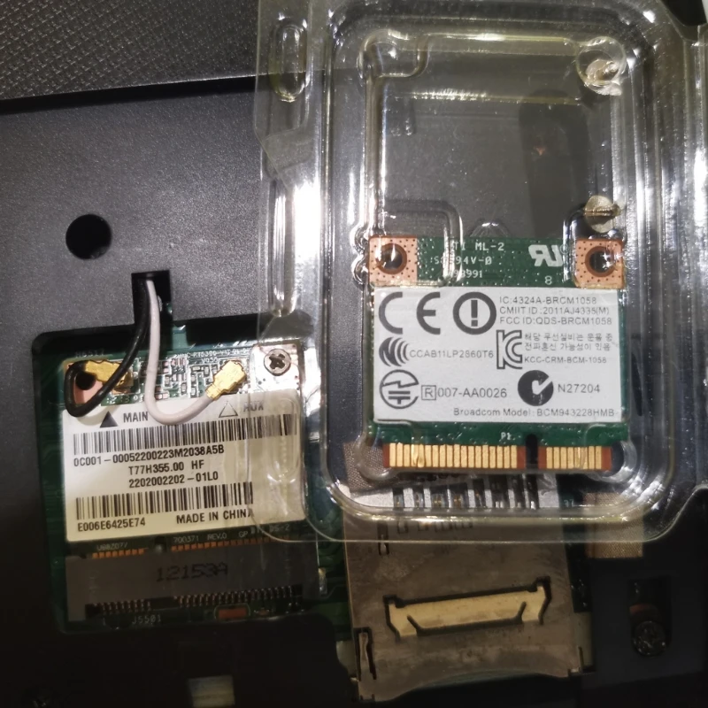 Мини PCIE Wi-Fi карта Двухдиапазонная BT4.0 беспроводная карта BCM943228HMB Прямая поставка
Мини PCIE Wi-Fi карта Двухдиапазонная BT4.0 беспроводная карта BCM943228HMB Прямая поставка