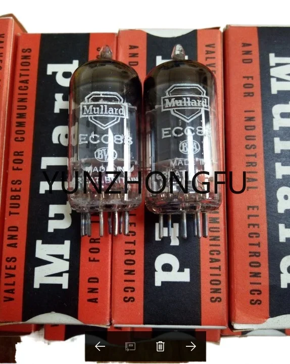 Brand New Original Box British Shield Early 50 Years Electronic Tube ECC83/12AX7
Brand New Original Box British Shield Early 50 Years Electronic Tube ECC83/12AX7