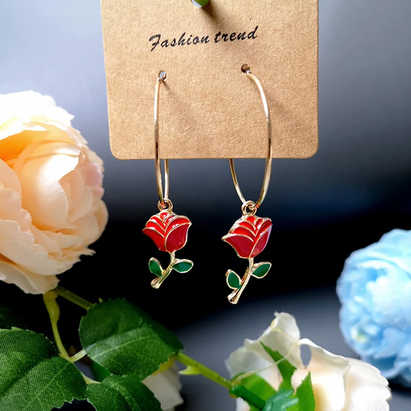 Personality Fashion Large Circle Green Leaf Red Rose Earrings Korean Version 14k Gold-plated Earrings Birthday Party Gift
Personality Fashion Large Circle Green Leaf Red Rose Earrings Korean Version 14k Gold-plated Earrings Birthday Party Gift