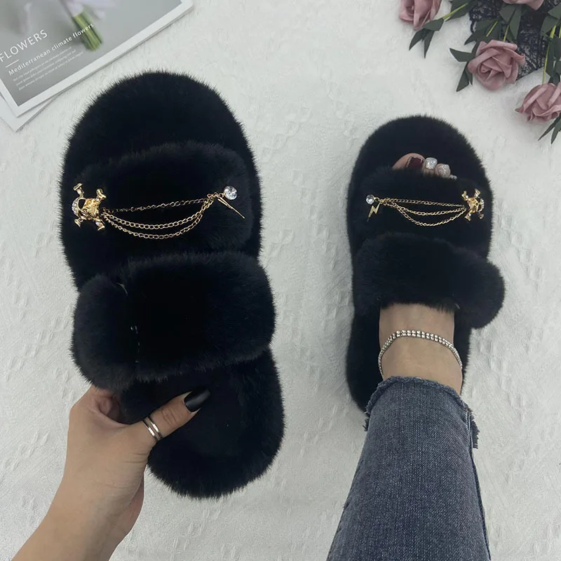 Slippers Women's Crystal Chain Luxury Shoes 2022 Fashion Fur Slides Flats Faux Fur Flip Flops Women Designer Platform Sandals
Slippers Women's Crystal Chain Luxury Shoes 2022 Fashion Fur Slides Flats Faux Fur Flip Flops Women Designer Platform Sandals