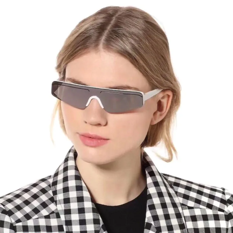 Солнцезащитные очки для мужчин и женщин, роскошные брендовые дизайнерские прямоугольные, с голографическим зеркальным покрытием, с защито... 
Солнцезащитные очки для мужчин и женщин, роскошные брендовые дизайнерские прямоугольные, с голографическим зеркальным покрытием, с защито...