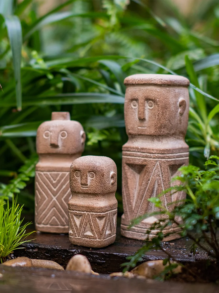 Ancient Style Statue Decoration Geometric Art Imitating Stone Statue Decoration Portrait Furnishings Courtyard Garden Villa
Ancient Style Statue Decoration Geometric Art Imitating Stone Statue Decoration Portrait Furnishings Courtyard Garden Villa