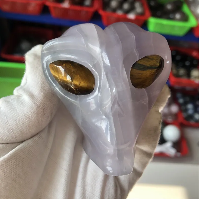 Alien Skulls Fluorite Natural Hand Carved Quartz Alien Skulls Crystal Ornaments For Home Decoration 
Alien Skulls Fluorite Natural Hand Carved Quartz Alien Skulls Crystal Ornaments For Home Decoration