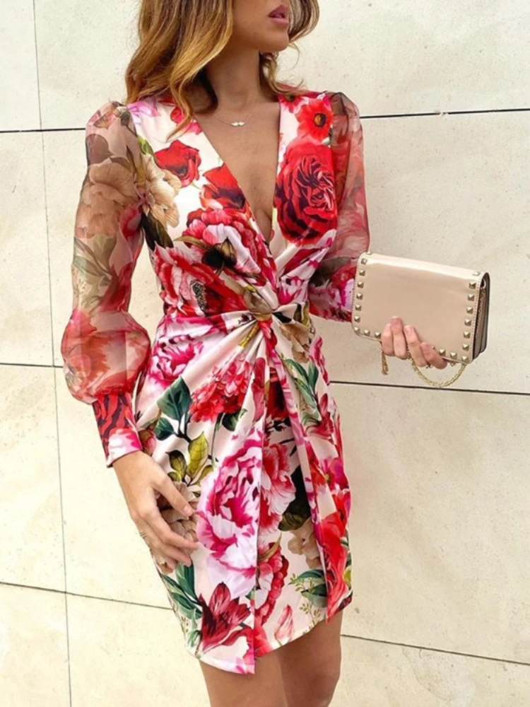 Women's Dress Mesh Sleeve Fashion Sexy Deep V Neck Body Dress Ruffle Pleated Elegant Long Sleeve Evening Dress Dress for Women 
Women's Dress Mesh Sleeve Fashion Sexy Deep V Neck Body Dress Ruffle Pleated Elegant Long Sleeve Evening Dress Dress for Women