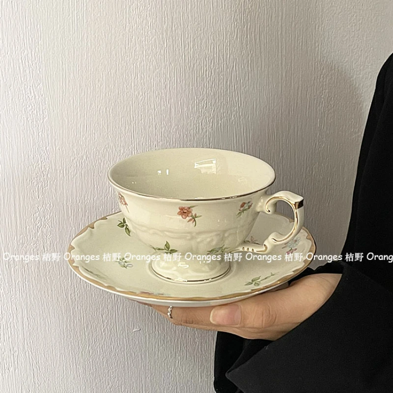 French Retro Romantic Afternoon Tea Cup Dish Coffee Cup Set Small Fresh Flower Ceramic Cup Set
French Retro Romantic Afternoon Tea Cup Dish Coffee Cup Set Small Fresh Flower Ceramic Cup Set