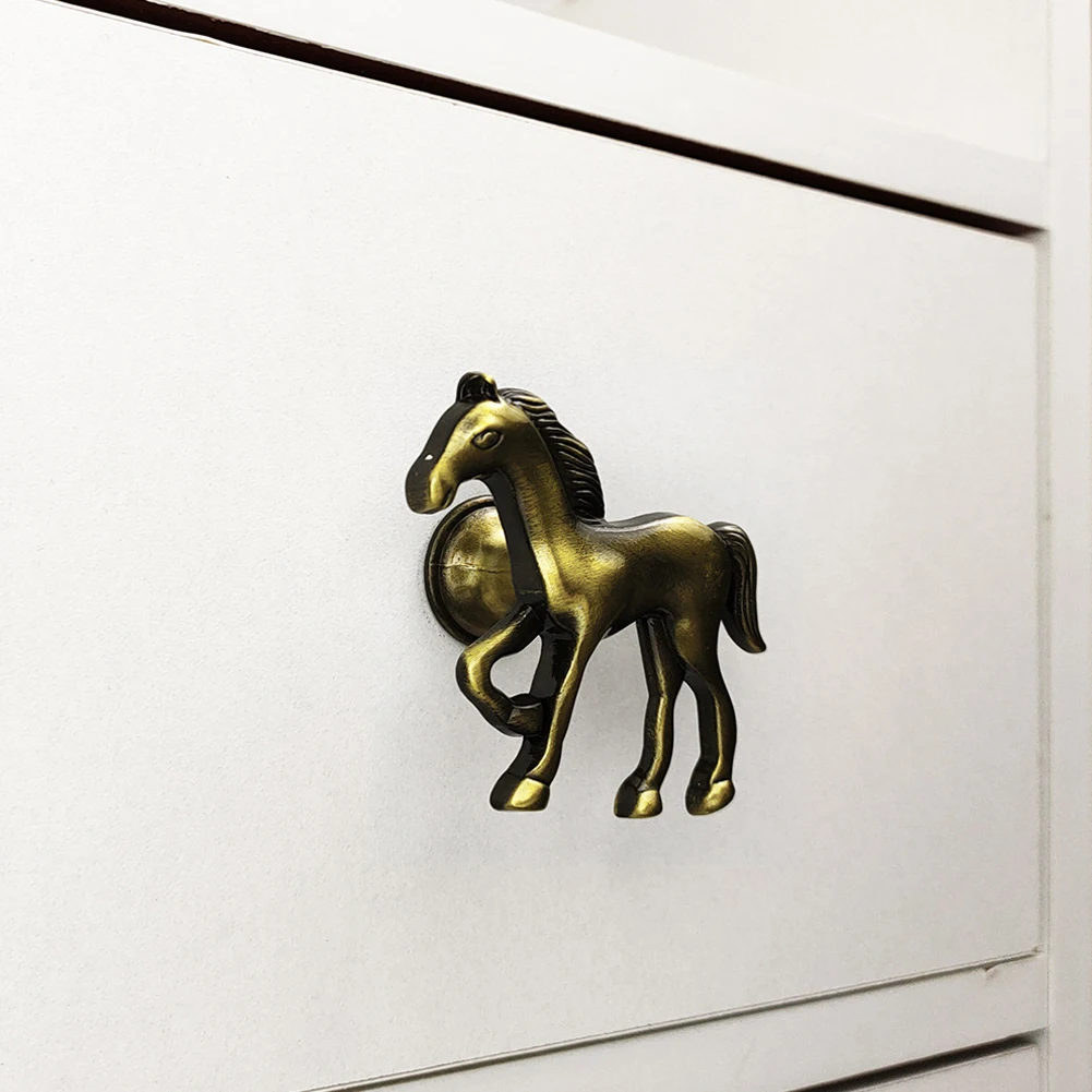 Home Improvement Hardware Magnetic Materials Horse Shape Zinc Alloy Furniture Hand Door Cabinets Knobs For Children
Home Improvement Hardware Magnetic Materials Horse Shape Zinc Alloy Furniture Hand Door Cabinets Knobs For Children