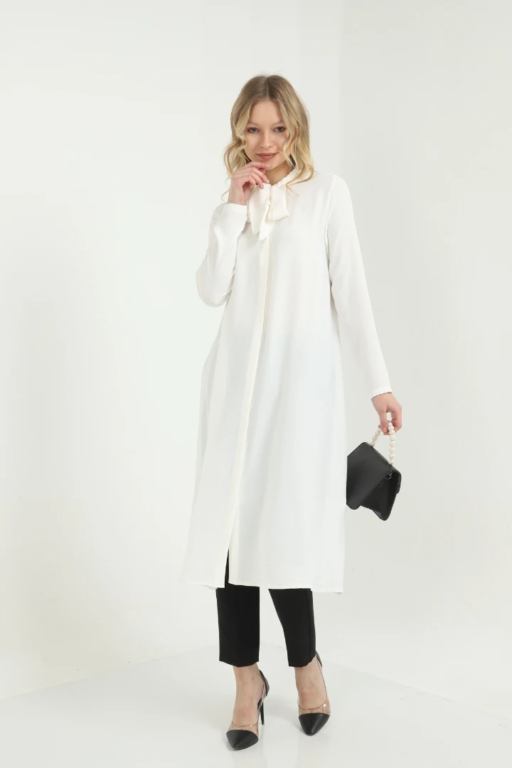 Raw white Colar Kerchief Detailed Temporary Shed Long Tunic new season plus size modern cut women top clothing
Raw white Colar Kerchief Detailed Temporary Shed Long Tunic new season plus size modern cut women top clothing