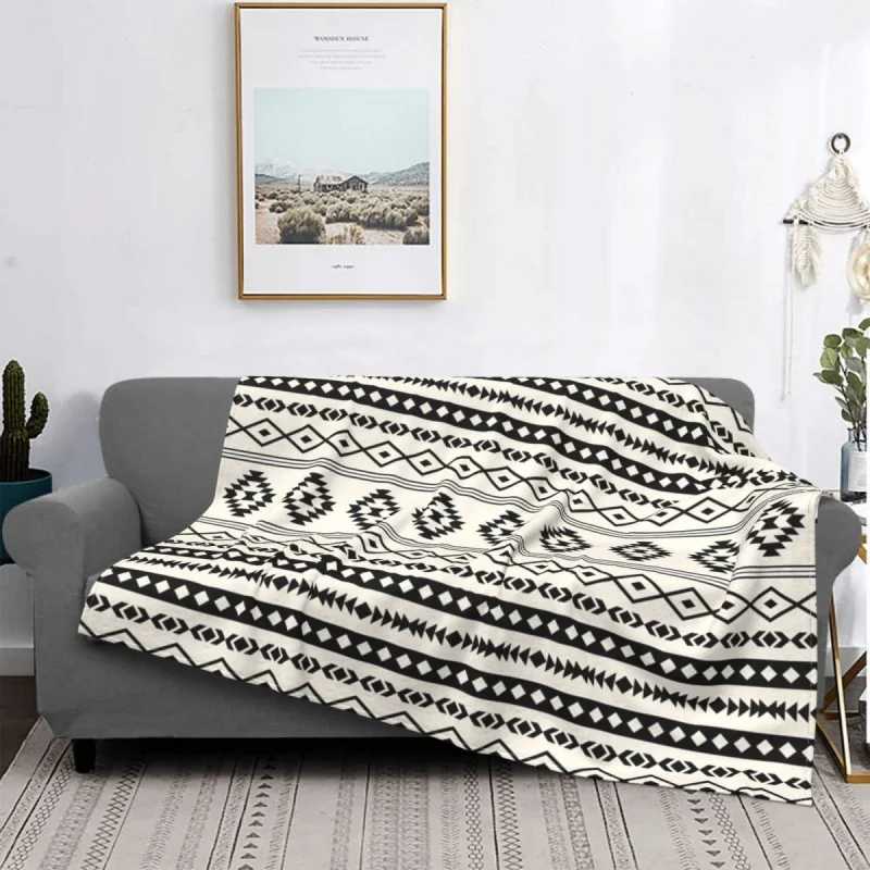 

Bohemian Aztec Black On Cream Mixed Motifs Blanket Flannel Decoration Warm Throw Blankets for Bed Couch Plush Thin Quilt