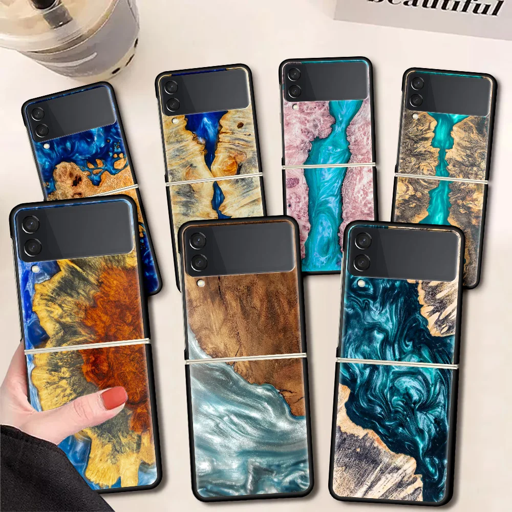 Carved Wood Funda Case For Samsung Galaxy Z Flip 3 5G Luxury Z Flip3 Black PC Hard Shockproof Back Phone Coque Capa
Carved Wood Funda Case For Samsung Galaxy Z Flip 3 5G Luxury Z Flip3 Black PC Hard Shockproof Back Phone Coque Capa