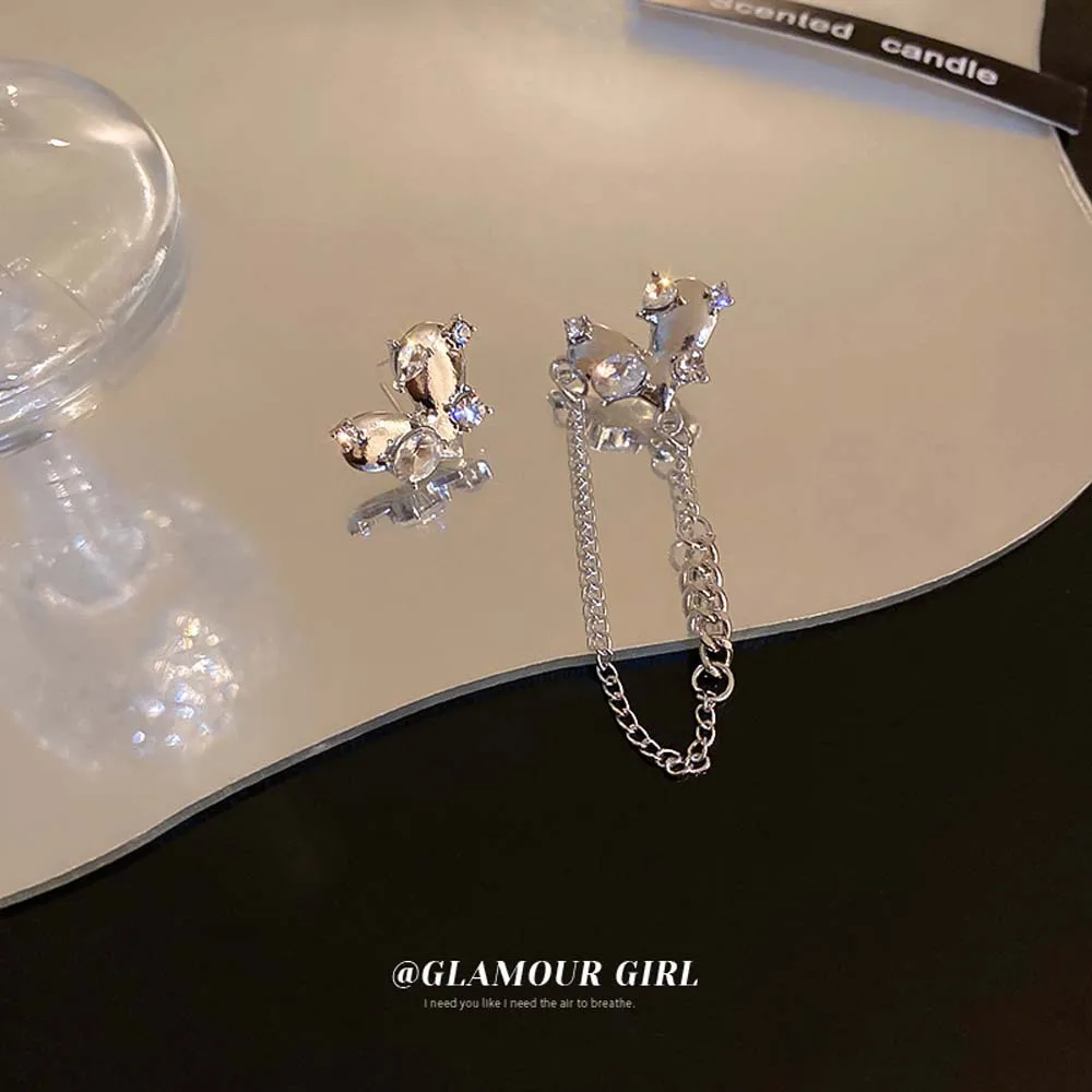 Temperament Shiny Rhinestones Love Heart Tassel Earring for Women Long Chain Asymmetry Drop Earrings Casual Wedding Jewelry
Temperament Shiny Rhinestones Love Heart Tassel Earring for Women Long Chain Asymmetry Drop Earrings Casual Wedding Jewelry