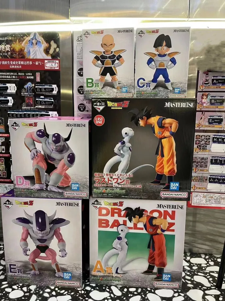 Bandai Стрекоза Ichiban Kuji сражение на планете фигурка намека Сон Гоку Гохан Фриза крилин аниме экшн-модель коллекционные игрушки
Bandai Стрекоза Ichiban Kuji сражение на планете фигурка намека Сон Гоку Гохан Фриза крилин аниме экшн-модель коллекционные игрушки