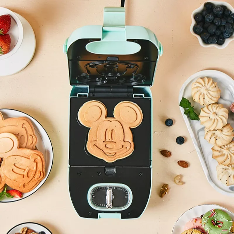 220V 650w Automatic Sandwich breakfast machine Cartoon Bakeware Waffle Maker Non-stick coating Timing Bread machine
220V 650w Automatic Sandwich breakfast machine Cartoon Bakeware Waffle Maker Non-stick coating Timing Bread machine
