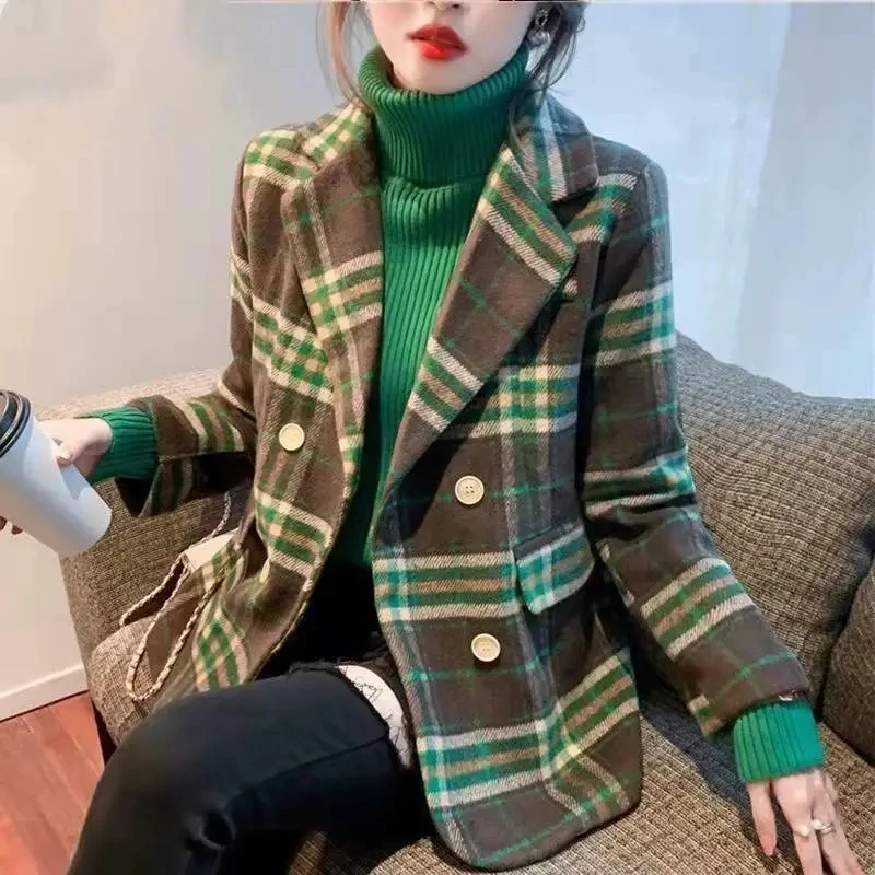 Blazer Women 2022 New Fashion Jacket Korean Version OF The Outerwear Green Plaid Coat Slim Straight Wool Suit Jacket Female Top
Blazer Women 2022 New Fashion Jacket Korean Version OF The Outerwear Green Plaid Coat Slim Straight Wool Suit Jacket Female Top