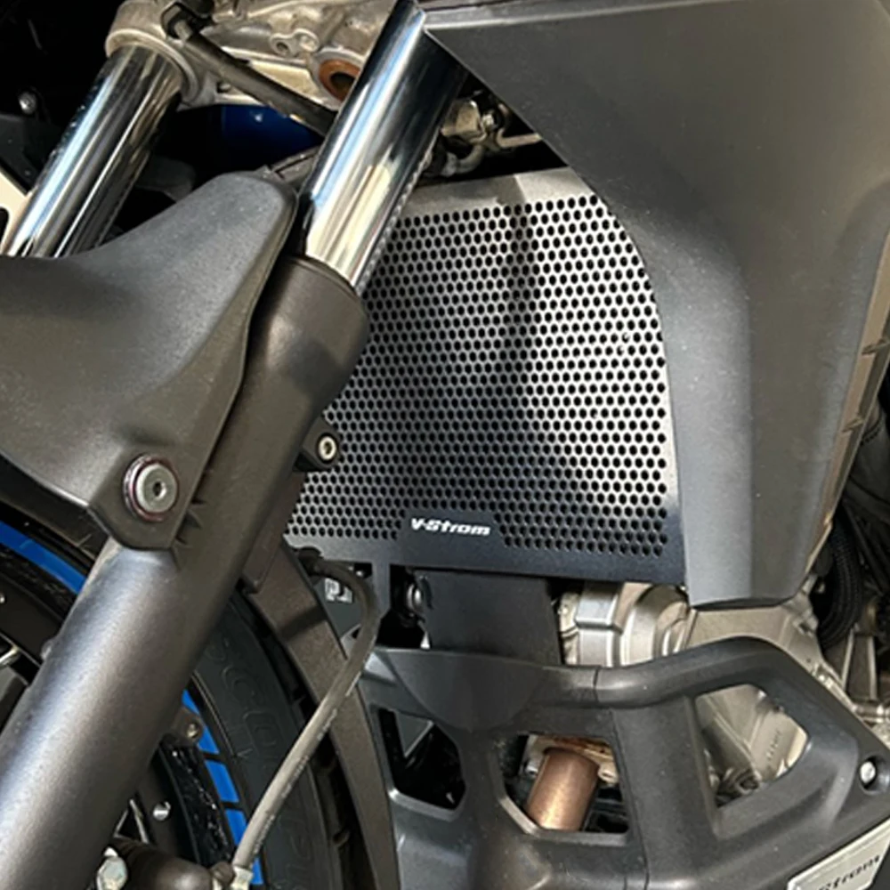 Защитная крышка радиатора DL650 для SUZUKI vдополнительный 650 V-дополнительный 650 XT 2011-2014 2015 2016 2017 2018 2019 2020 2021 2022 2023
Защитная крышка радиатора DL650 для SUZUKI vдополнительный 650 V-дополнительный 650 XT 2011-2014 2015 2016 2017 2018 2019 2020 2021 2022 2023