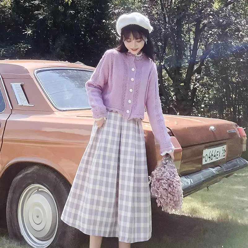 Women 2022 Spring Autumn Retro 2 Piece Sets Female O-neck Knitted Cardigan Coats + High Waist Plaid Skirts Ladies Suits R369
Women 2022 Spring Autumn Retro 2 Piece Sets Female O-neck Knitted Cardigan Coats + High Waist Plaid Skirts Ladies Suits R369