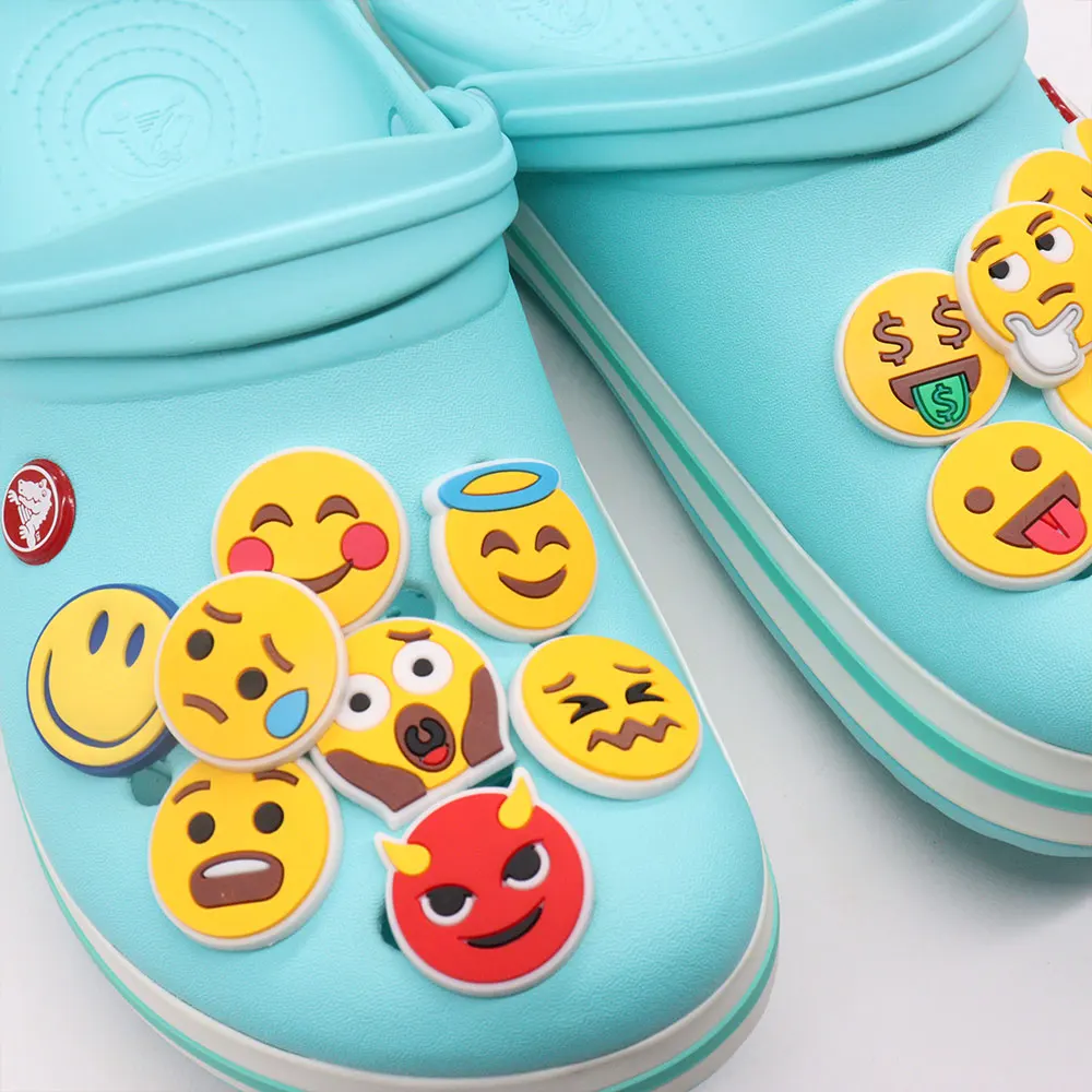 Оптовая продажа, 50 шт., подвески для обуви из ПВХ, желтые милые круглые модели, аксессуары, пряжки для обуви для Croc Jibz, детский подарок на вечеринку 
Оптовая продажа, 50 шт., подвески для обуви из ПВХ, желтые милые круглые модели, аксессуары, пряжки для обуви для Croc Jibz, детский подарок на вечеринку