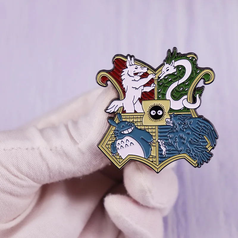 Креативная жесткая эмалированная заколка для лацкана, булавка значок аниме в японском стиле, брошь для ювелирных изделий, аксессуар 
Креативная жесткая эмалированная заколка для лацкана, булавка значок аниме в японском стиле, брошь для ювелирных изделий, аксессуар