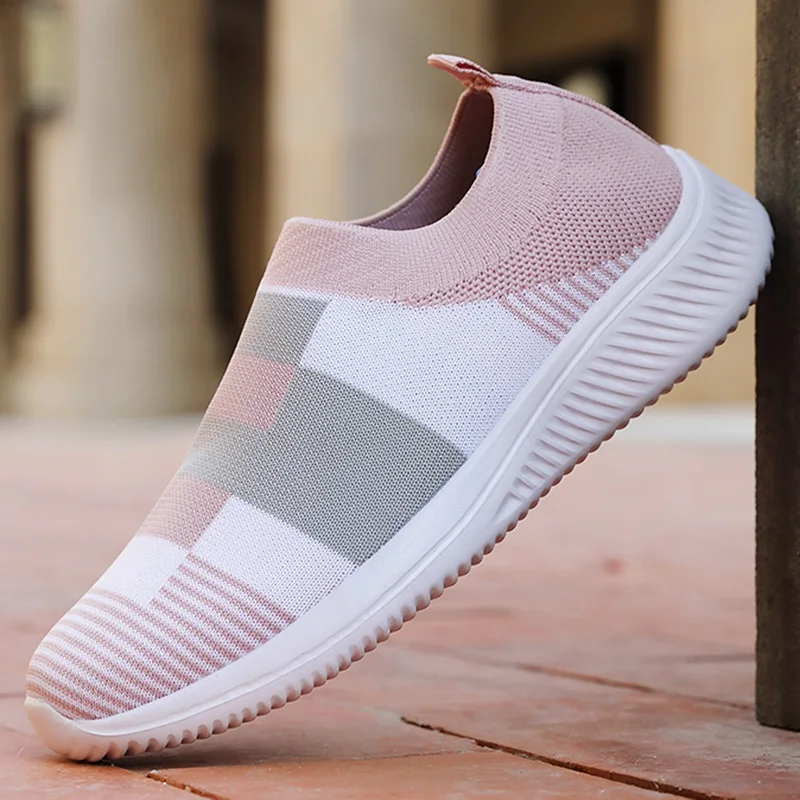 Sneakers Women Walking Shoes Woman Lightweight Loafers Tennis Casual Ladies Fashion Slip on Sock Vulcanized Shoes Plus Size 2021
Sneakers Women Walking Shoes Woman Lightweight Loafers Tennis Casual Ladies Fashion Slip on Sock Vulcanized Shoes Plus Size 2021