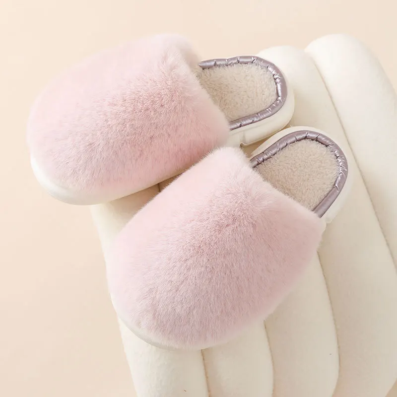 Cotton Slippers 2022 New Plush Slippers Women Autumn Winter Household Non-slip Warm Plush Slides Home Shoes Indoor Fur Slippers
Cotton Slippers 2022 New Plush Slippers Women Autumn Winter Household Non-slip Warm Plush Slides Home Shoes Indoor Fur Slippers