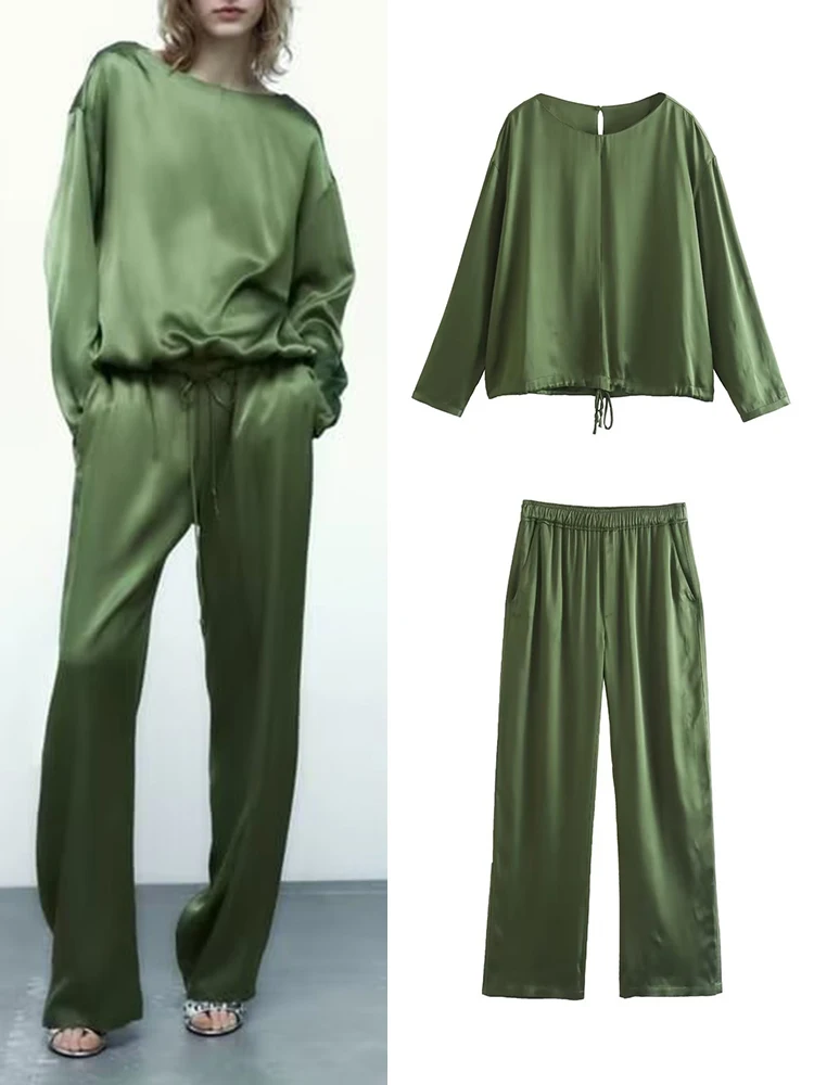 Woman Blouses Pants Sets 2023 New Fashion Satin Tops Elastic Trousers Suit Two Piece Set Womens Outfits
Woman Blouses Pants Sets 2023 New Fashion Satin Tops Elastic Trousers Suit Two Piece Set Womens Outfits