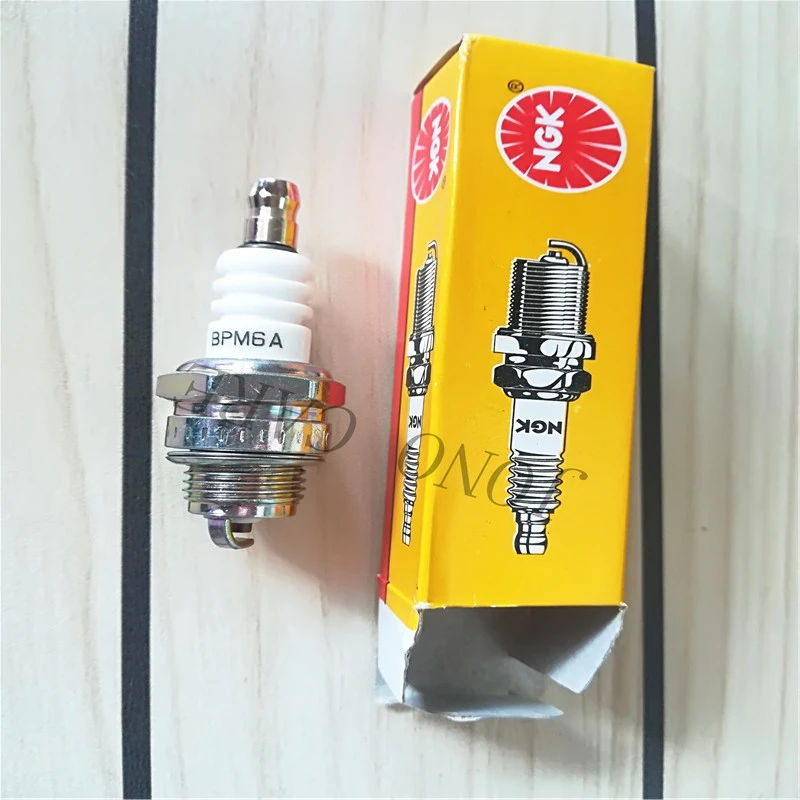 50pcs NGK Spark Plug For BOSCH Husqvarna Stihl Emark 2Stroke BPM6A 365 chainsaw piston lawn mower tractor
50pcs NGK Spark Plug For BOSCH Husqvarna Stihl Emark 2Stroke BPM6A 365 chainsaw piston lawn mower tractor