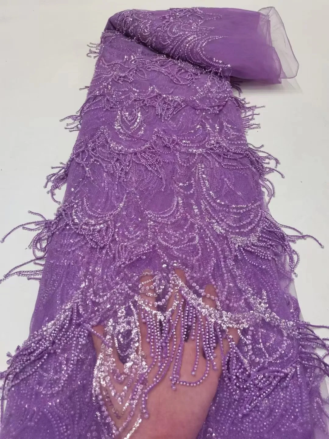 Purple Popular Sequin embroicery French Mesh yarn lace Fabric with beads Nigeria fabirc For Weddings Evening dresses Design
Purple Popular Sequin embroicery French Mesh yarn lace Fabric with beads Nigeria fabirc For Weddings Evening dresses Design
