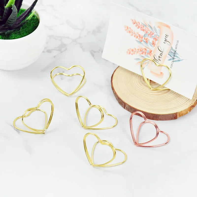 15pcs Heart Metal Photo Clip Rose Gold Card Holder Table Numbers Holder Stands for Wedding Party Table Decoration Message Board
15pcs Heart Metal Photo Clip Rose Gold Card Holder Table Numbers Holder Stands for Wedding Party Table Decoration Message Board